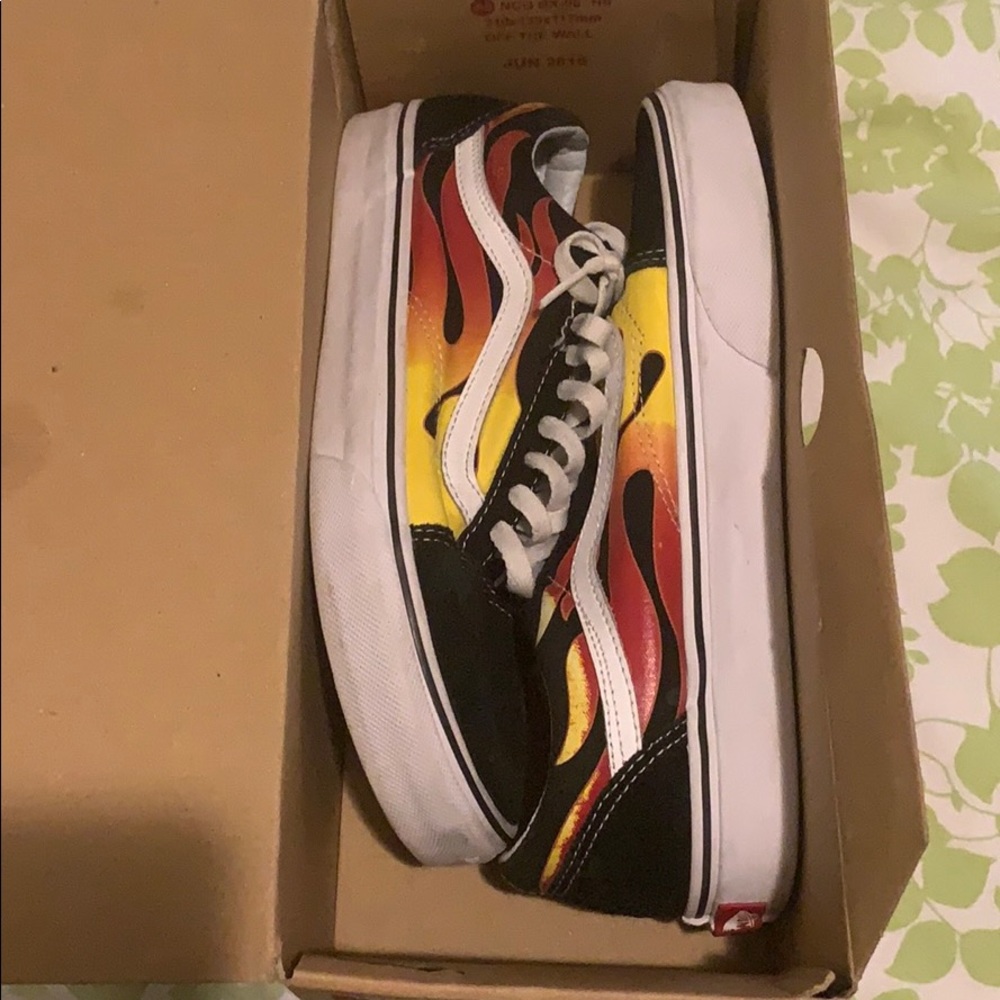 old skool flame vans